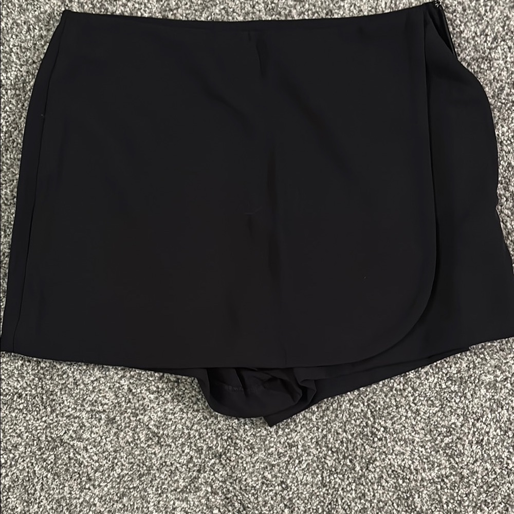 LOFT Black Skort-Style Shorts Asymmetrical Design